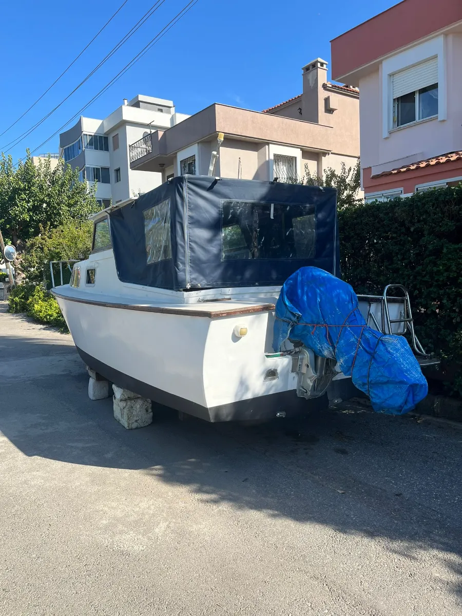 2000 Model Ahşap Motoryat 7 metre